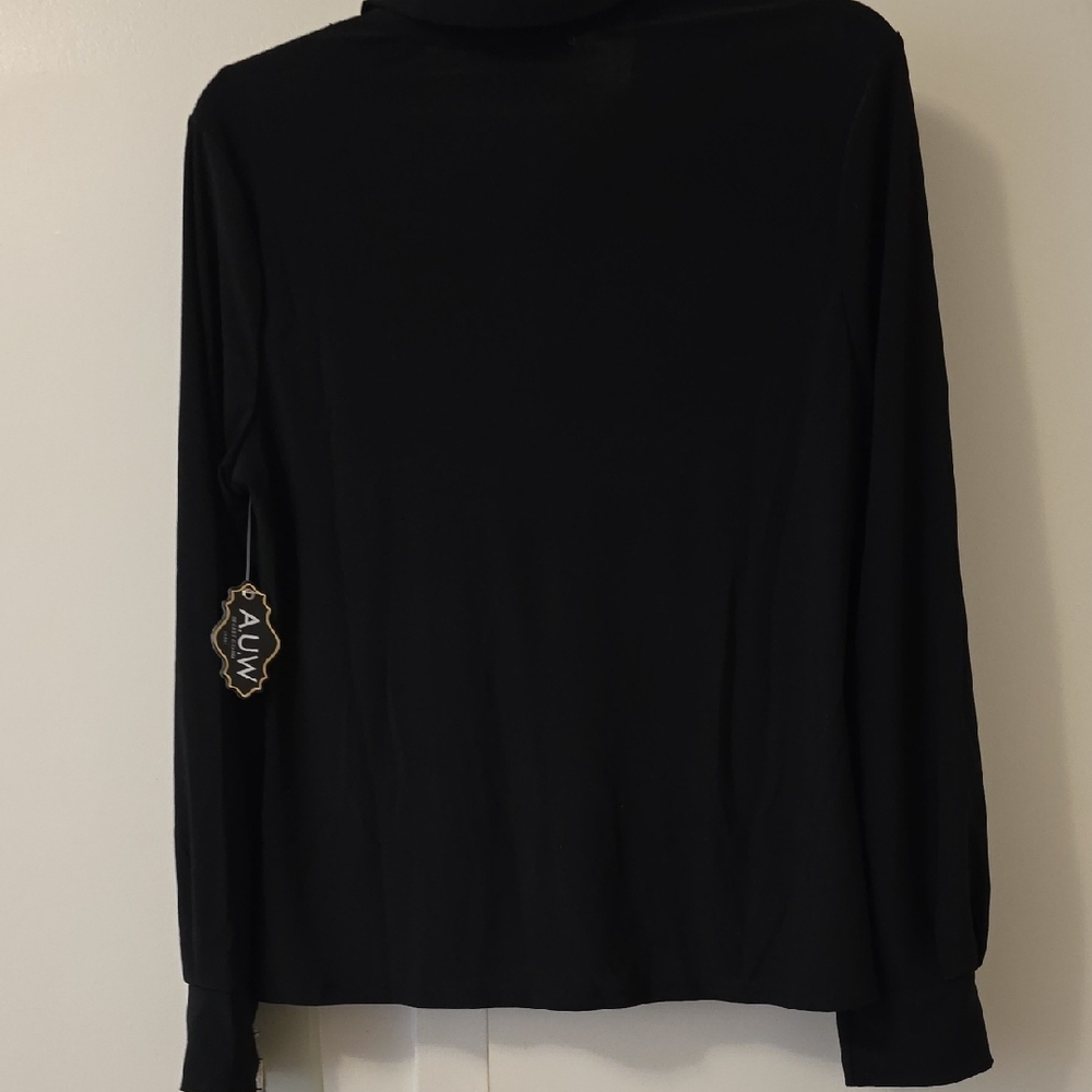 AUN Black Women's Sweater - Picture 7 of 7